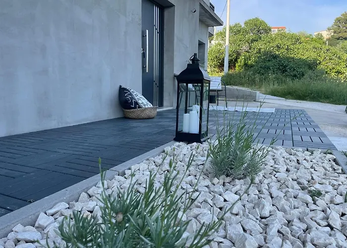 Apartman David 73